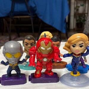 Marvel Mini Action Figures Avengers McDonalds toys set